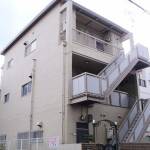 神戸女子大学行バス停まで、徒歩１分。