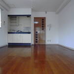 閑静な住宅街、レディースマンション。 画像9