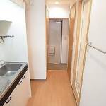 JR六甲道駅、徒歩６分。オートロック付。 画像4