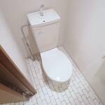 バス、トイレ、シャンプードレッサー3点セパレート。 画像4