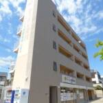 レディースマンション、洋室８帖。神戸女子大方面バス停、徒歩３分。