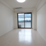 全室、大通りに面し、明るいお部屋。生活至便です。 画像10